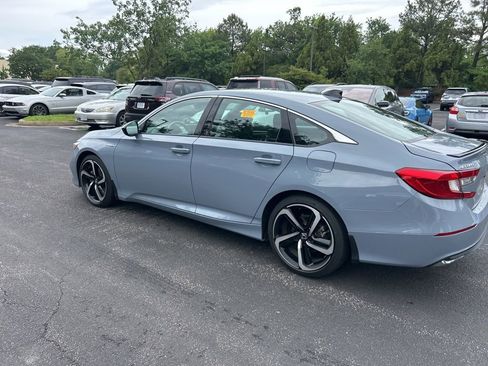 Used 2022 Honda Accord Sport image 8