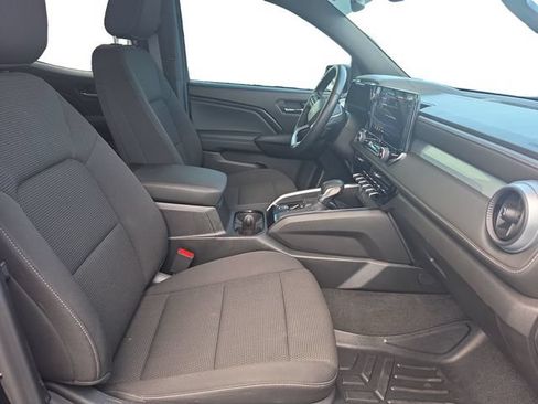 Used 2026 Chevrolet Colorado LT RWD image 17