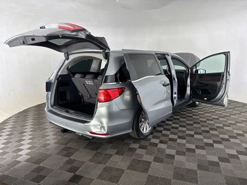 Used 2020 Honda Odyssey LX image 18