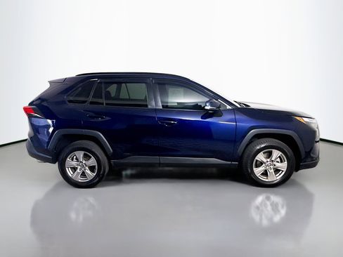 Used 2022 Toyota RAV4 XLE w/ Convenience Package image 11