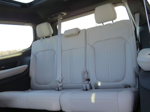 New 2026 Jeep Grand Wagoneer Summit w/ Rear Seat Video Group I image 15