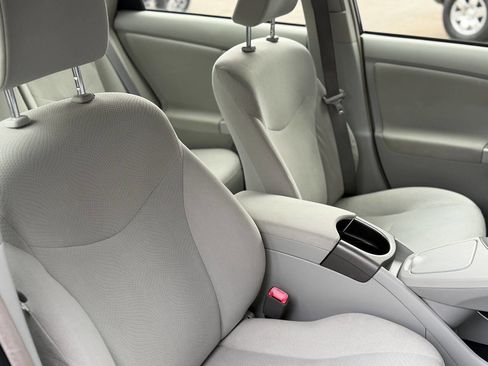 Used 2012 Toyota Prius Two image 63