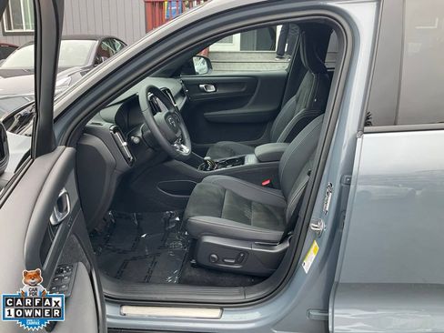 Used 2023 Volvo XC40 Recharge Plus AWD/4WD image 15