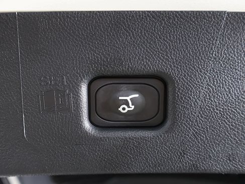 Used 2023 Lincoln Nautilus Reserve w/ Equipment Group 202A AWD/4WD image 24