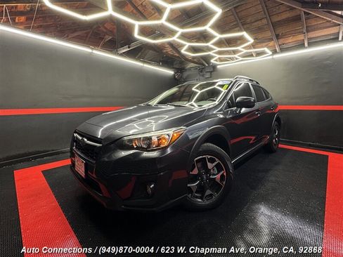 Used 2019 Subaru Crosstrek 2.0i Premium w/ Moonroof Package image 2