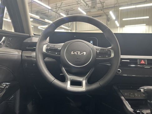 New 2026 Kia K5 EX image 14