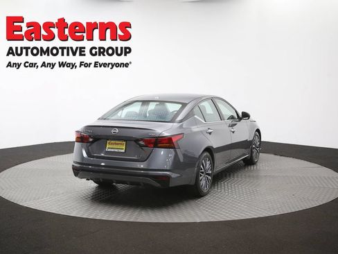 Used 2024 Nissan Altima 2.5 SV FWD image 39