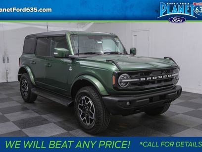 New 2025 Ford Bronco Outer Banks