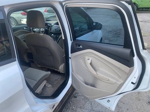 Used 2014 Ford C-MAX SE FWD image 15