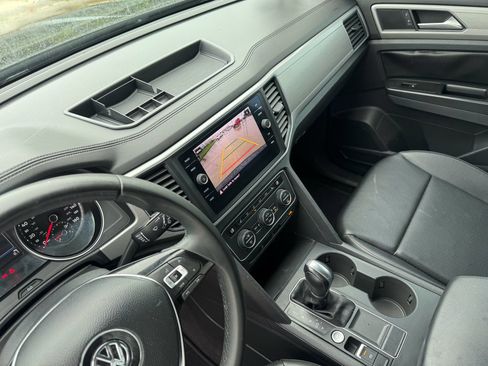 Used 2019 Volkswagen Atlas SE FWD image 18