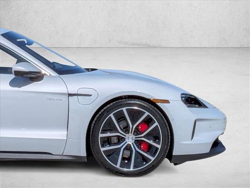 Used 2025 Porsche Taycan 4S image 11