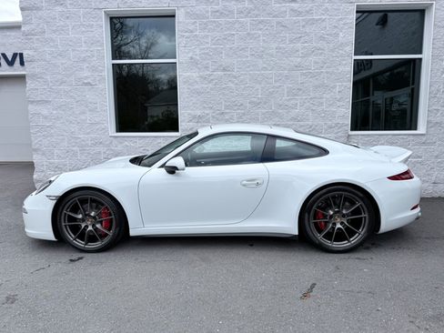 Used 2013 Porsche 911 Carrera 4S image 4