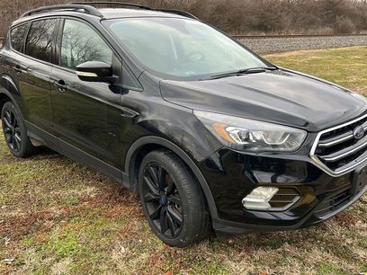 Used 2017 Ford Escape Titanium w/ Canadian Touring Package