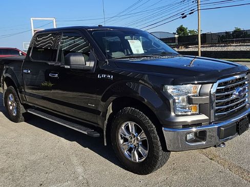 Used 2016 Ford F150 XLT w/ Equipment Group 302A Luxury AWD/4WD image 7