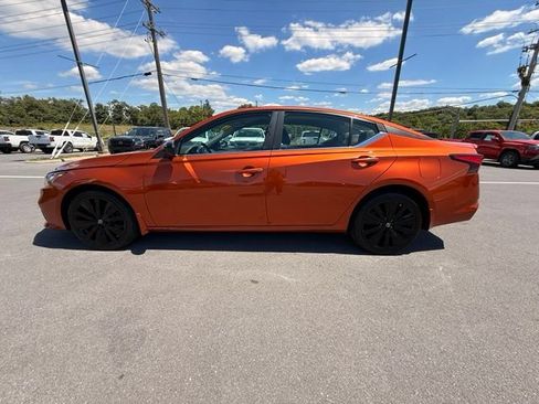 Used 2019 Nissan Altima 2.5 SR AWD/4WD image 8