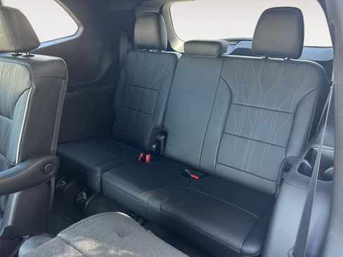 New 2026 Buick Enclave Avenir w/ Super Cruise Package image 13