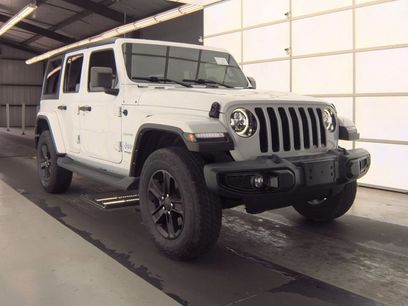 Used 2021 Jeep Wrangler Unlimited Sahara w/ Uconnect 4C Nav & Sound Group