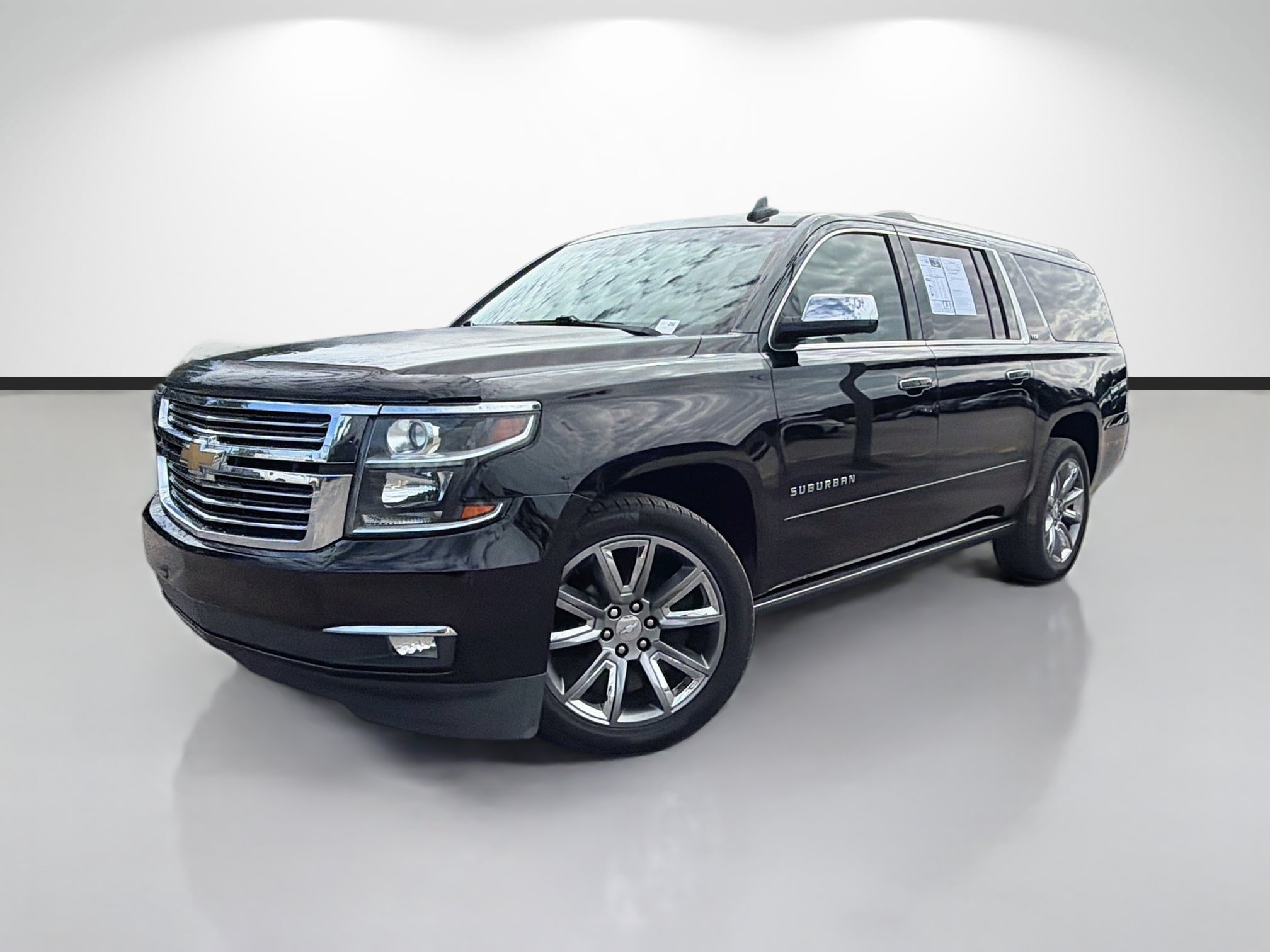 Used 2015 Chevrolet Suburban LTZ RWD image 1