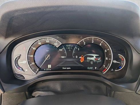 Used 2019 BMW X3 sDrive30i w/ Driving Assistance Package image 11