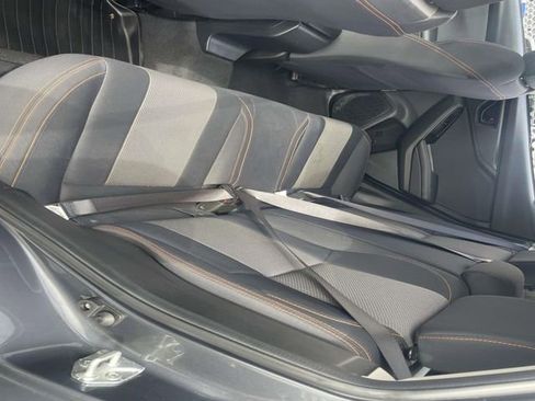 Used 2023 Subaru Crosstrek 2.0i Premium image 18