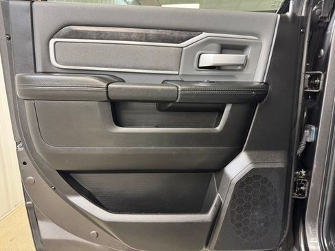 Used 2019 RAM 2500 Big Horn AWD/4WD image 17