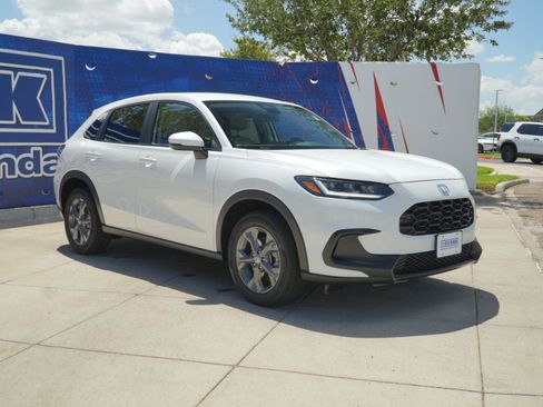 New 2027 Honda HR-V LX image 3
