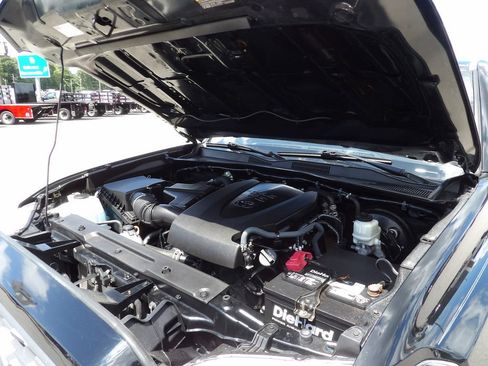 Used 2022 Toyota Tacoma TRD Off-Road w/ Technology Package RWD image 44