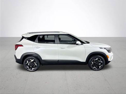 New 2026 Kia Seltos S image 5