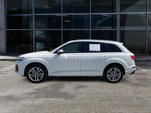 Used 2025 Audi Q7 3.0T Premium Plus AWD/4WD image 5