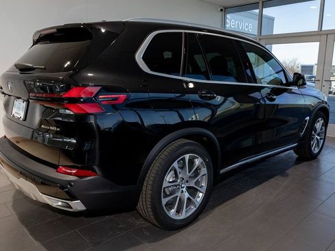 New 2026 BMW X5 xDrive50e AWD/4WD image 5