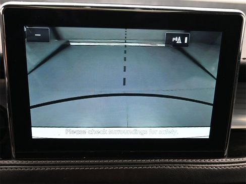 Used 2021 Lincoln Corsair AWD w/ Premium Package image 39