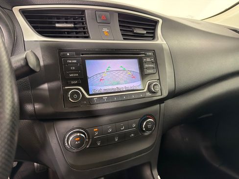 Used 2018 Nissan Sentra S FWD image 13