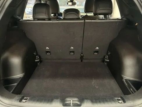 Used 2025 Jeep Compass Limited AWD/4WD image 13