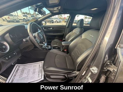 Used 2023 Kia Forte GT-Line w/ GT-Line Premium Package image 10