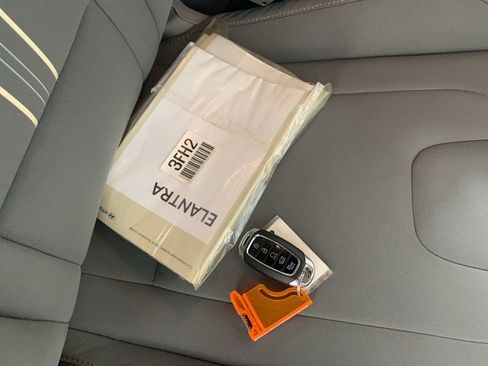 Used 2023 Hyundai Elantra SEL w/ Cargo Package image 42