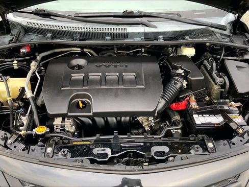 Used 2012 Toyota Corolla LE FWD image 30