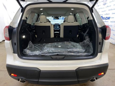 New 2026 Subaru Ascent Limited AWD/4WD image 16