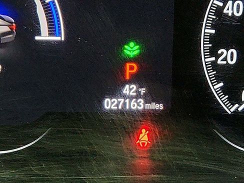 Used 2019 Honda Accord Touring image 15