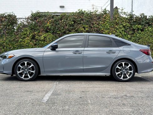 Used 2025 Honda Civic Sport Touring image 7