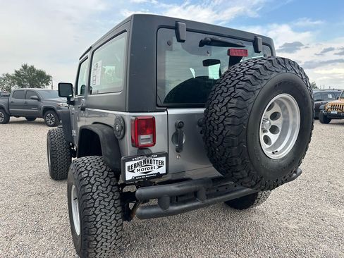 Used 2015 Jeep Wrangler Sport w/ Connectivity Group image 7