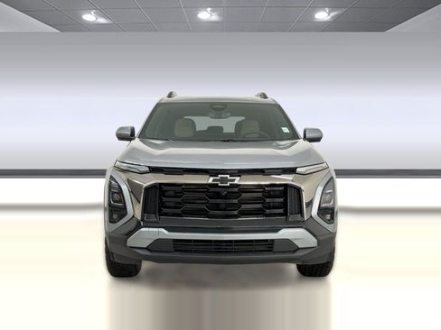 Used 2026 Chevrolet Equinox ACTIV w/ Convenience Package III FWD image 6