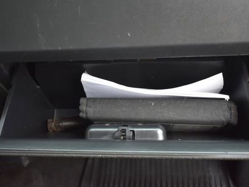 Used 2014 Ford F150 XLT image 37