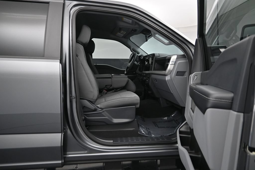 Used 2026 Ford F250 XL w/ STX Appearance Package AWD/4WD image 27