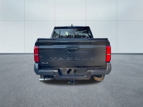 Used 2025 Toyota Tacoma SR5 image 6