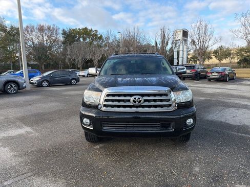 Used 2017 Toyota Sequoia Platinum image 7