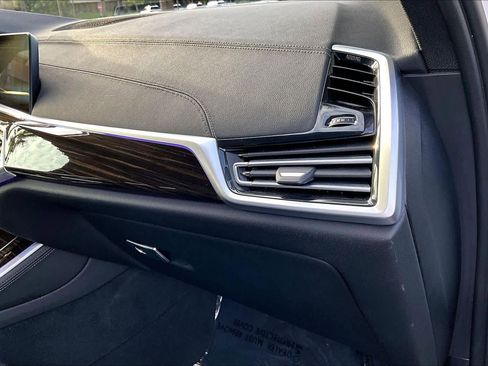 Used 2023 BMW X5 xDrive40i w/ Parking Assistance Package image 34