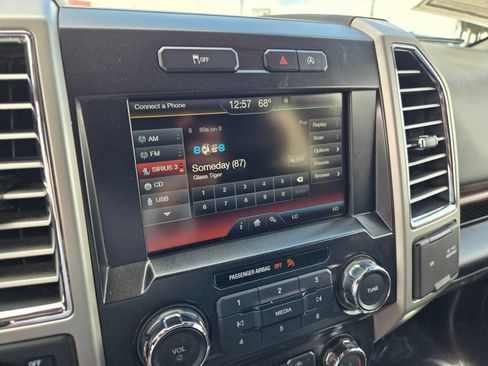 Used 2015 Ford F150 Lariat w/ Equipment Group 501A Mid RWD image 23