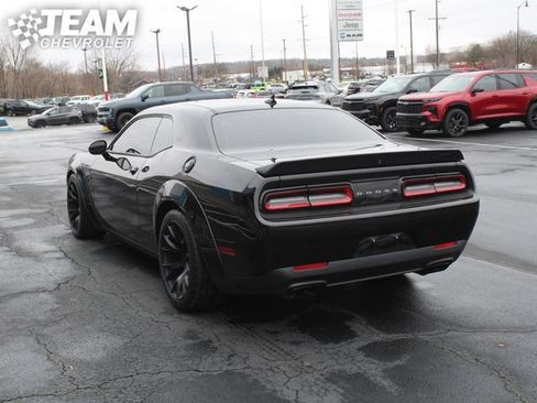 Used 2023 Dodge Challenger SRT Hellcat RWD image 6