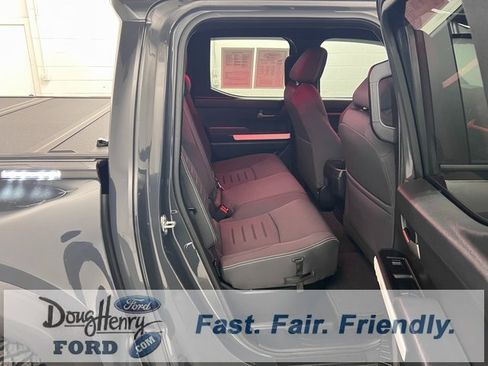 Used 2024 Toyota Tacoma TRD Off-Road image 33