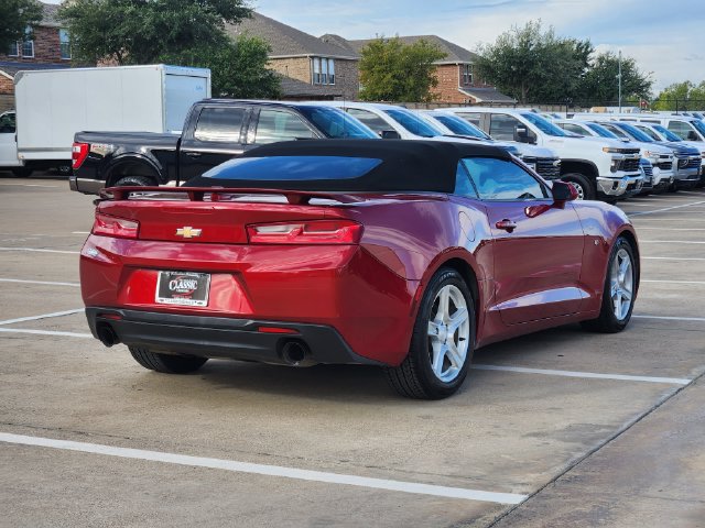 Used 2018 Chevrolet Camaro LT RWD image 14
